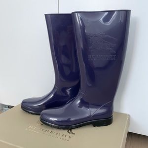 Brand new Burberry purple rain boots